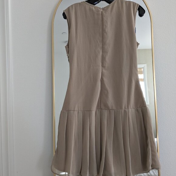 TFNC London hand-beaded beige flapper style dress - Picture 2 of 5